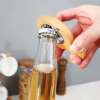 Cat-claw-wood-bottle-opener-use