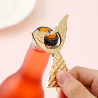 Fishtail-bottle-opener-usage